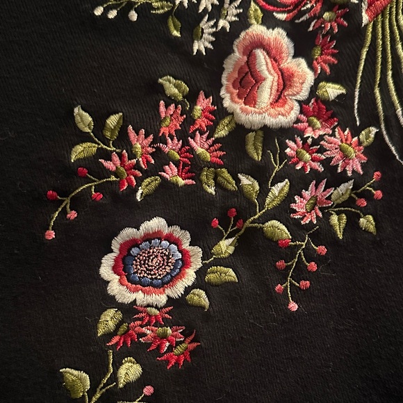 Ralph Lauren Black Top with Colorful Embroidery - Picture 4 of 4
